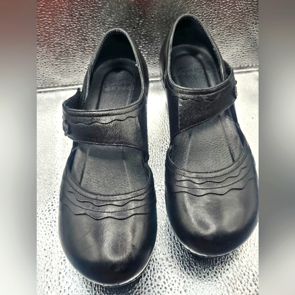 Dansko Black Leather Mary Jane clog